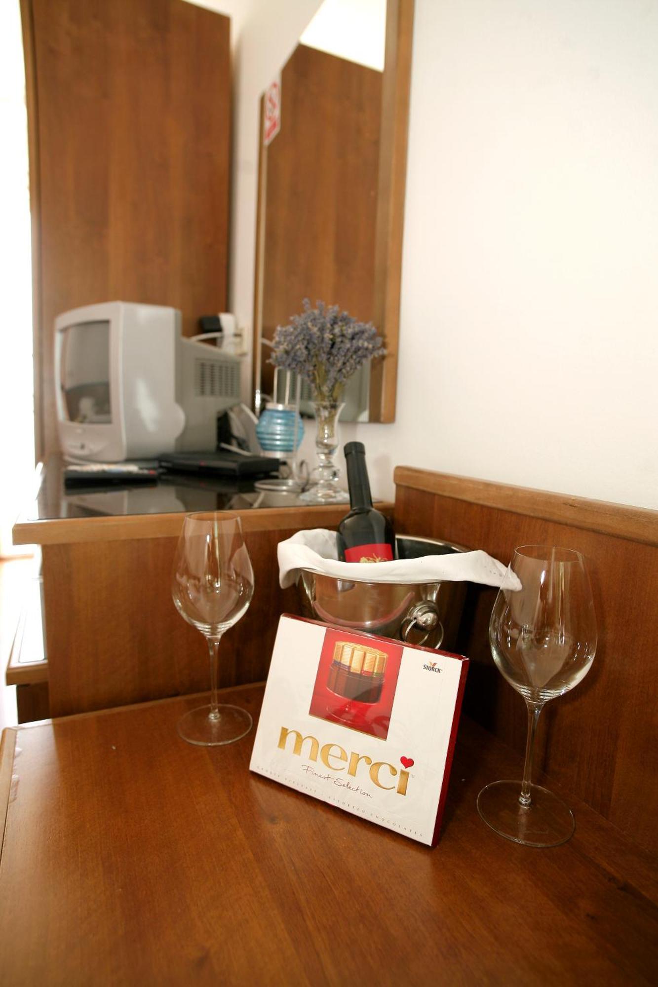 Beach Hotel Drašnice Zewnętrze zdjęcie